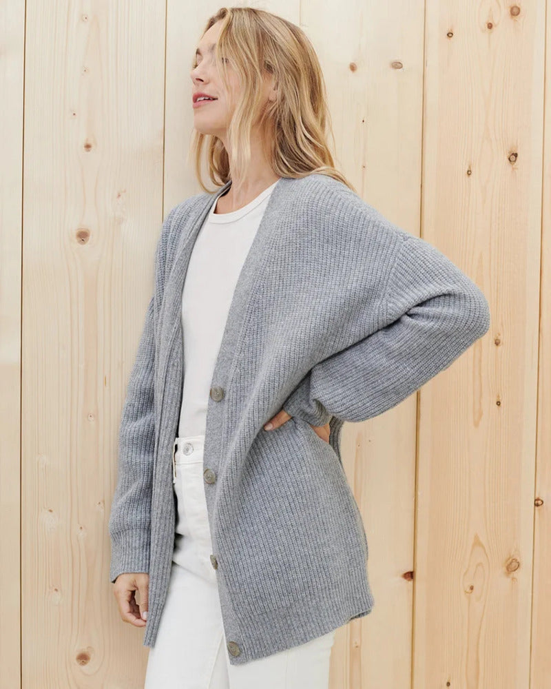 MARIAN Cocoon Cardigan – Oversized, Lightweight, and Effortlessly Stylish