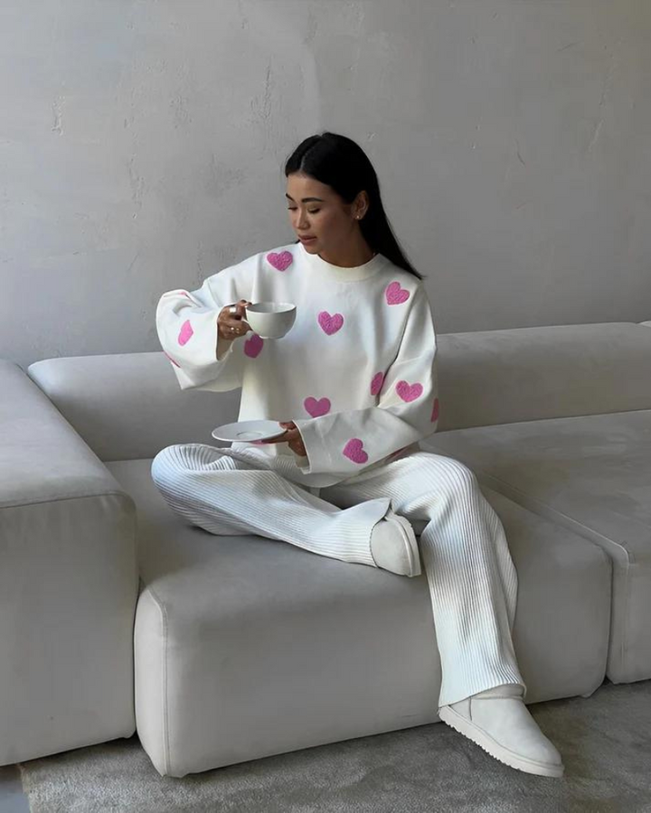 LOVE TO THE MOON Comfy Sweater – 100% Cotton, Oversized Fit, and Timeless Design